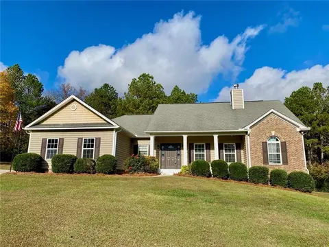 120 Holcomb Trl NW, Adairsville, GA 30103