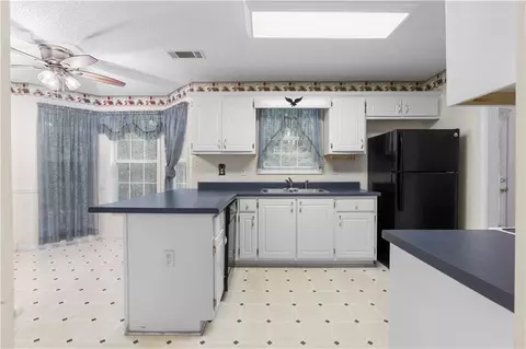 211 Carl Parker Rd, Hampton, GA 30228 photo 5