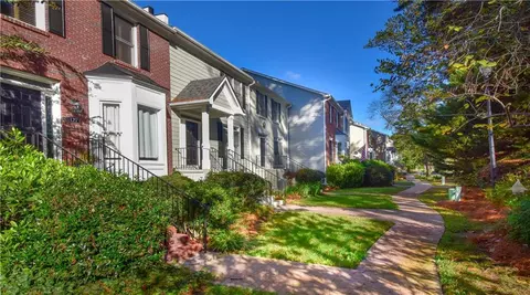 260 Manning Rd SW #127, Marietta, GA 30064