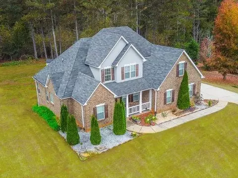 513 Bethelview Dr, Hampton, GA 30228
