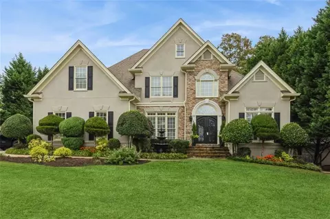 5455 Azalea Crest Ln, Sugar Hill, GA 30518