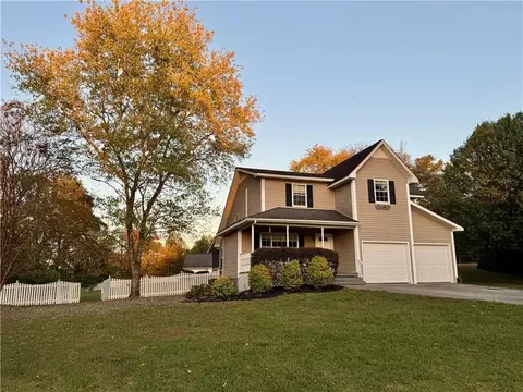 209 Wildwood Cir SE, Calhoun, GA 30701