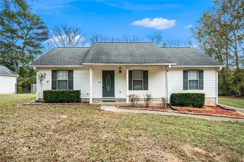 326 Barr Cir NW, Rex, GA 30273