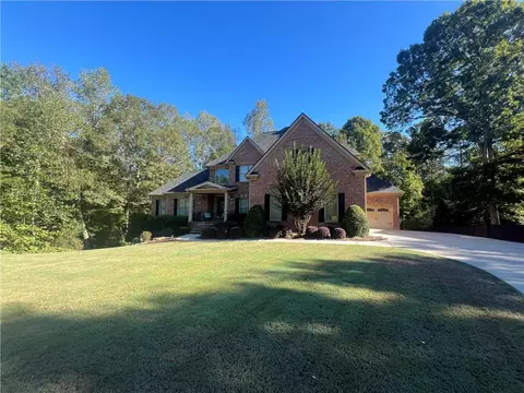 1538 River Haven Dr, Lawrenceville, GA 30045