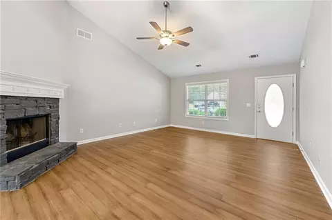 401 Princely Ct, Hampton, GA 30228 photo 6