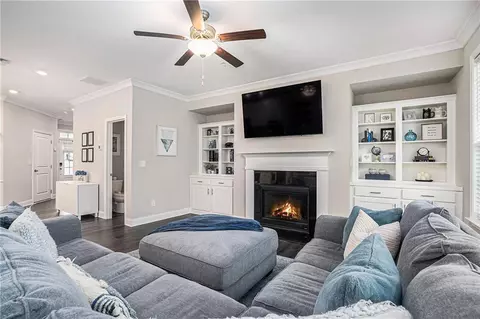 46 W Dixie Ave SE, Marietta, GA 30008 photo 7