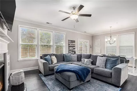 46 W Dixie Ave SE, Marietta, GA 30008 photo 6