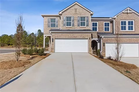 932 Elwood Dr, Dacula, GA 30019