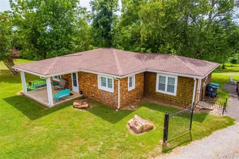 856 Old Highway 100, Waco, GA 30182