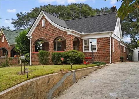1384 Jefferson Ave, East Point, GA 30344