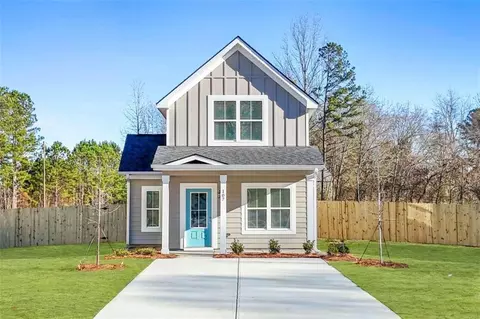 107 Hidden Hills Dr, Carrollton, GA 30117
