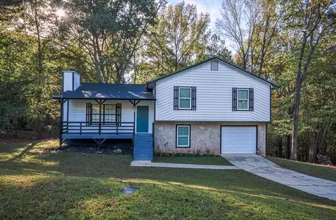 2587 Mountain Brook Ct, Douglasville, GA 30135