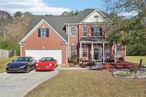 6850 Lakefield Forrest Dr, Riverdale, GA 30296