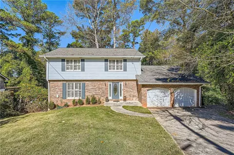 2958 Applewood Ct NE, Atlanta, GA 30345