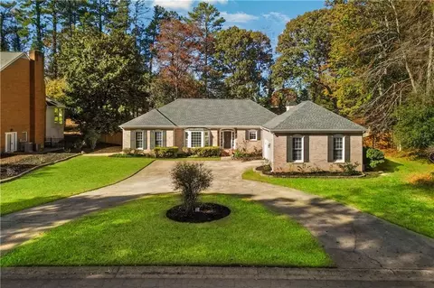 4830 Hampton Lake Dr, Marietta, GA 30068
