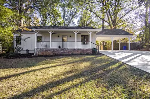 2271 Brengare Dr, Decatur, GA 30033