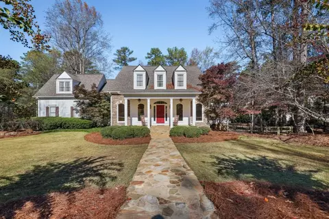 1010 Chestnut Hill Rd SW, Marietta, GA 30064