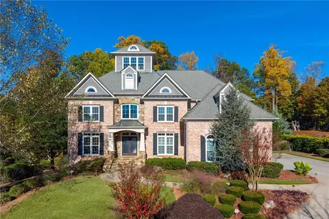 2930 Spindletop Dr, Cumming, GA 30041