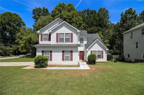 4103 Kingship Dr, Ellenwood, GA 30294