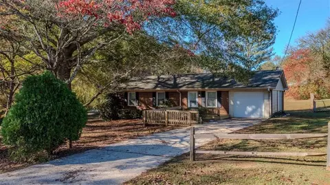 226 Paris Rd, Dallas, GA 30132