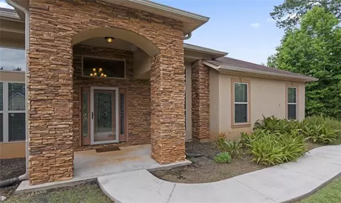 532 Bethelview Dr, Hampton, GA 30228