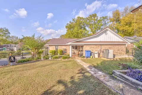 263 Calhoun St, Fairmount, GA 30139 photo 4