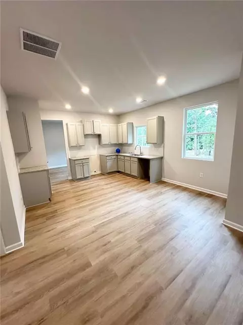 1138 Campbell Rd, Covington, GA 30014 photo 6