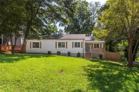 1562 Line St, Decatur, GA 30032