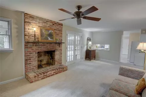 3042 Hathaway Ct, Chamblee, GA 30341 photo 3