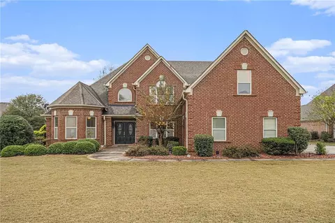 1123 Venetian Ln, Hampton, GA 30228
