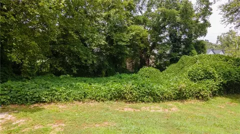751 Neal St NW, Atlanta, GA 30318
