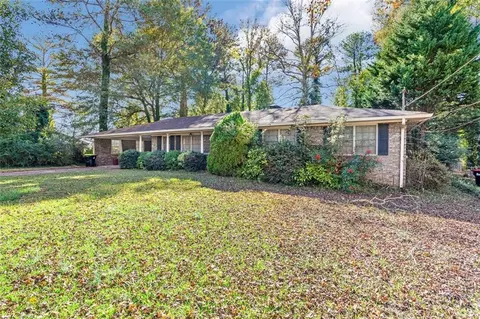110 Loumae Rd, Griffin, GA 30224