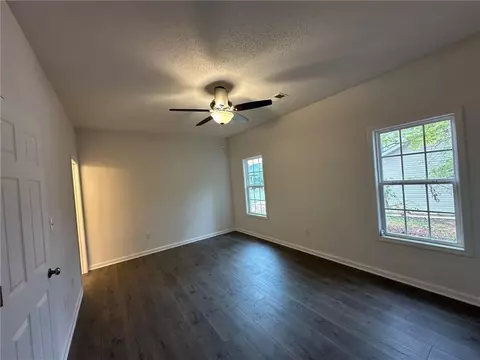Bedroom - 425 Mossy Ln, Gray, GA 31032 photo 1 of 4