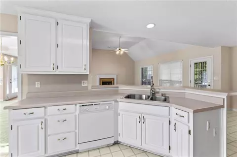 124 Dodgen Rd, Hampton, GA 30228 photo 7