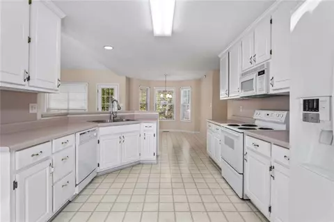 124 Dodgen Rd, Hampton, GA 30228 photo 6