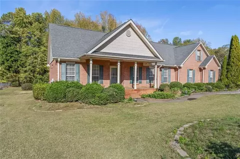 124 Dodgen Rd, Hampton, GA 30228 photo 2