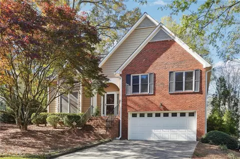 801 Pinebrook Ct, Alpharetta, GA 30009