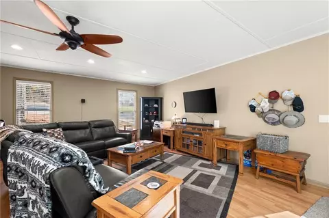 234 Hidden Ct, Winder, GA 30680 photo 8