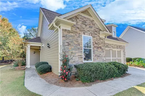 3188 Willow Creek Dr SW, Gainesville, GA 30504