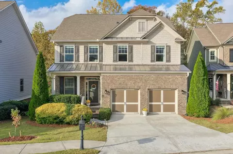 6726 Big Sky Dr, Flowery Branch, GA 30542