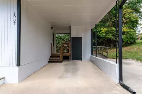 1007 Collins St, Gainesville, GA 30501 photo 21