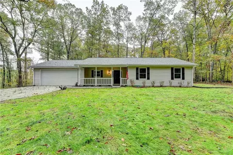 130 Stephens Dr, Covington, GA 30016
