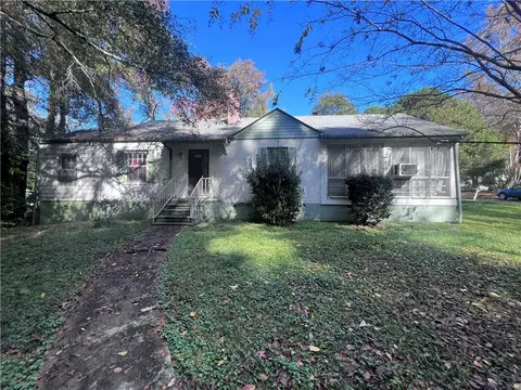 3046 Gordon Cir, Atlanta, GA 30354