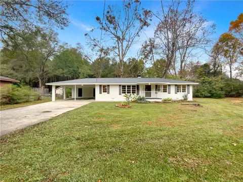 6419 Bennett Dr, Rex, GA 30273