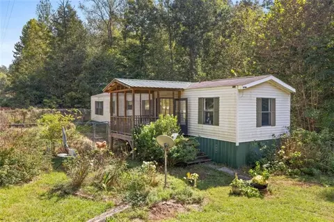 840 Owl Swamp Rd, Toccoa, GA 30577 photo 8