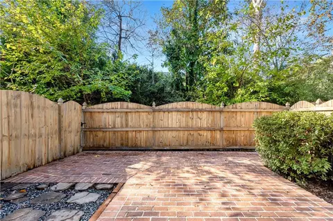 1907 Harrison Park Dr, Chamblee, GA 30341 photo 9