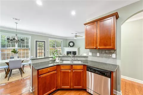 1907 Harrison Park Dr, Chamblee, GA 30341 photo 5