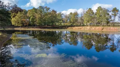 125 Morgan Rd, Jackson, GA 30233
