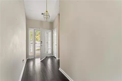724 Winbrook Dr, Mcdonough, GA 30253 photo 3