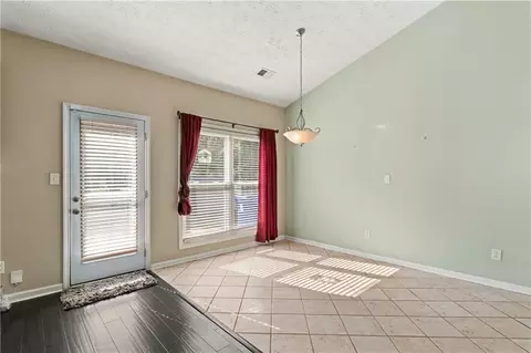 724 Winbrook Dr, Mcdonough, GA 30253 photo 5